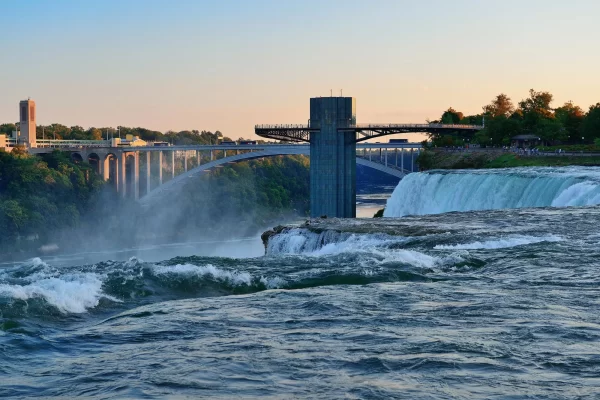 groups plus tours Tour niagara falls Cataratas del Niagara y Toronto 04